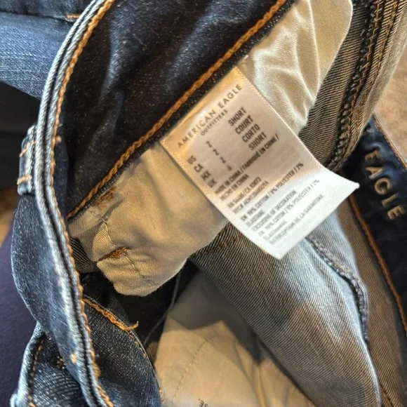 American Eagle Super High Rise Jegging size 2 - Picture 3 of 4